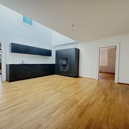 JUGENDSTIL MIT HOCHWERTIGEM INNENAUSBAU! - Photo 2