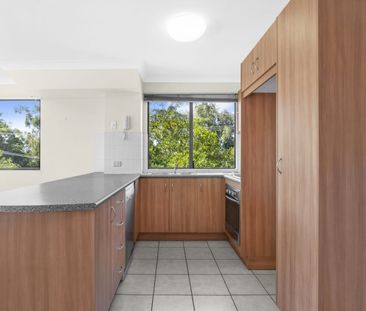 2 BEDROOM LOFT STYLE APARTMENT| PARKSIDE ON WHITBY - Photo 6