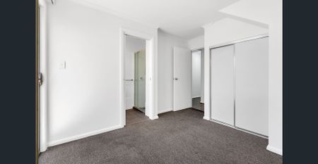 2 Bedroom townhouse in the heart of Munno Para - Photo 4