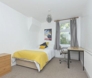 5 bedroom terraced house to rent - Photo 5