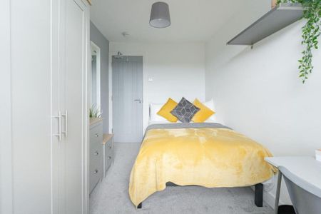 6 bedroom house to rent - Photo 2