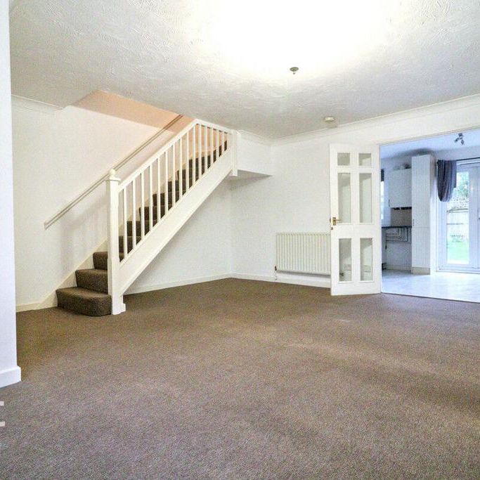 3 bedroom apartment to rent - Photo 1