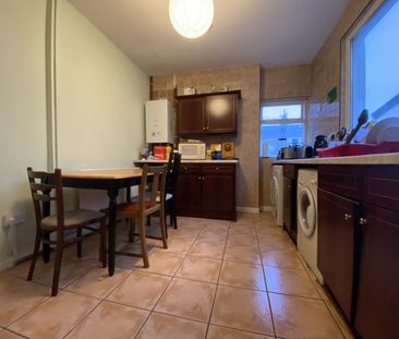 Mackintosh Place, Roath - Photo 1