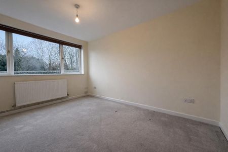 3 bedroom detached house to rent - Photo 2
