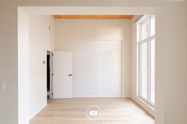 Appartement te huur - Photo 1