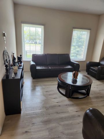 680 Courtney Valley Road #Upper - Photo 3