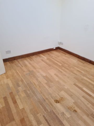 1 Bed Flat, London, E2 - Photo 2