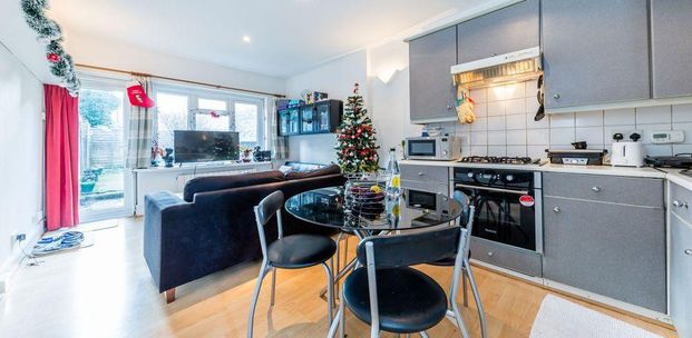 1 bedroom ground floor flat to rent - Photo 1