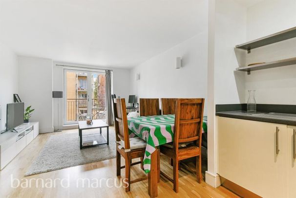 Peckham Grove - Photo 1