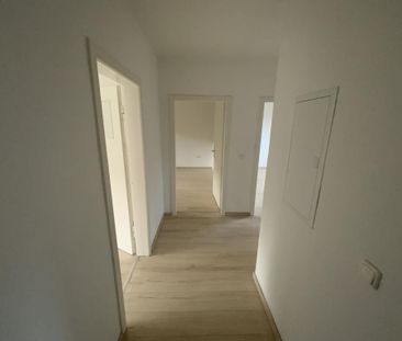 Tolle 3-Zimmer-Wohnung mit neuem Badezimmer und Balkon in Lüdensche... - Photo 3