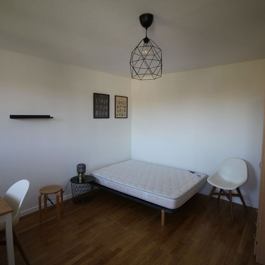 Location Appartement 1 pièce 27m² - Photo 1