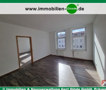 Erstbezug nach Komplettsanierung - 3-Raum-Wohnung ab sofort frei, A... - Photo 1