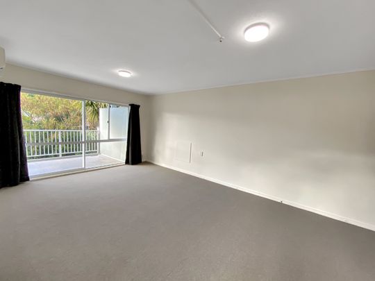 Riverside Gardens Apartment - Photo 1