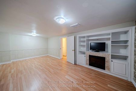 For Lease - 41 Mayo Drive, Toronto, Ontario - Photo 2