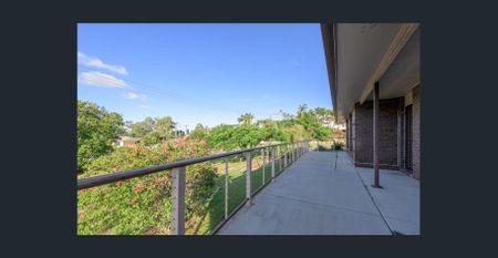 3 Bed room Spacious Family Home! - Photo 4