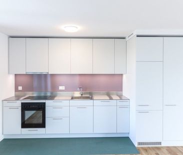 Attractive 4.5-room apartment in a quiet location - Photo 2