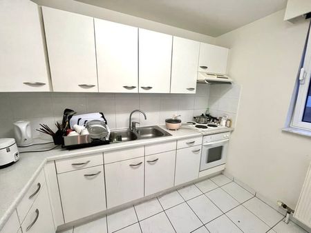 Appartement te huur - Foto 4