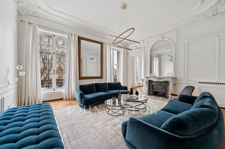 Appartement à louer Paris 8Ème - Champs-Élysées, Paris Rive Droite, France9 500 EUR / Mois - Photo 3