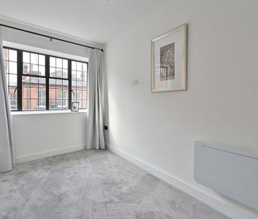 2 bedroom maisonette to rent - Photo 4