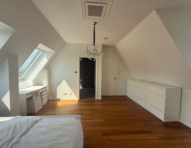 Apartment in Nordendstraße, Frankfurt am Main for 104 m² with 1 bedroom - Photo 1