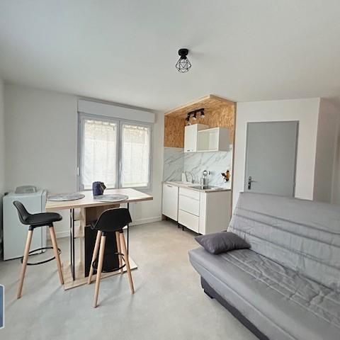 Location Appartement 1 pièce 19m² POITIERS 86000 - Photo 1