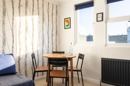 1 Bed Flat, St. Michaels Place, BN1 - Photo 4