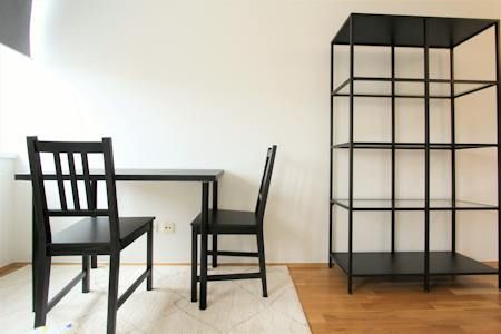Apartment for rent for €800 in Vienna - Photo 1