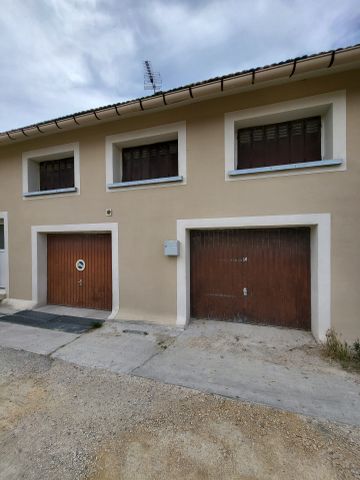 Location T3/4 Orange 1.1 km du centre ville - Photo 2