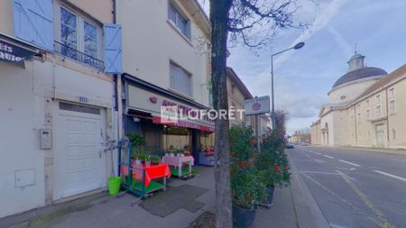 Apartment - Photo 2