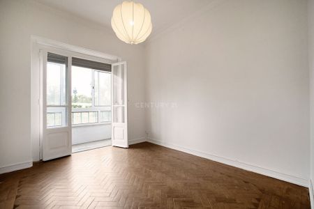 Alcântara: Apartamento T2 com Vista para Lisboa - Photo 2