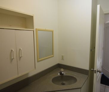 For Lease - 509 Parnell Street Unit# Upper, Peterborough, Ontario - Photo 5