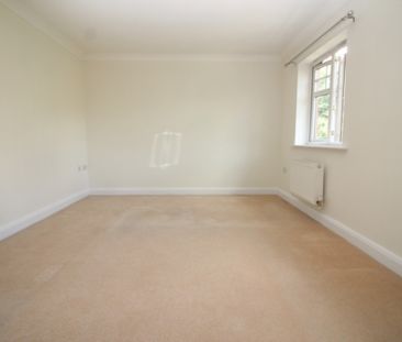 3 Bedroom Town House - Photo 6