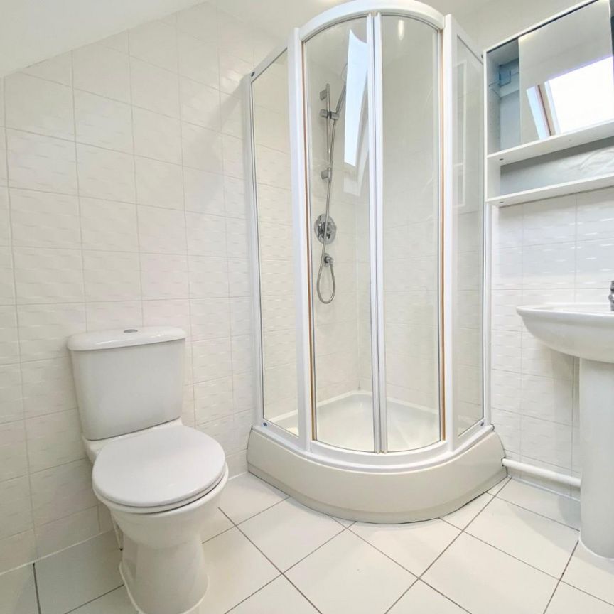 3 bedroom House To Let - Photo 1