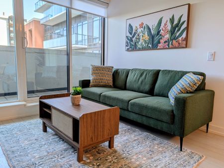 For Lease - 4010 Eglinton Avenue Unit# 509, Toronto, Ontario - Photo 2