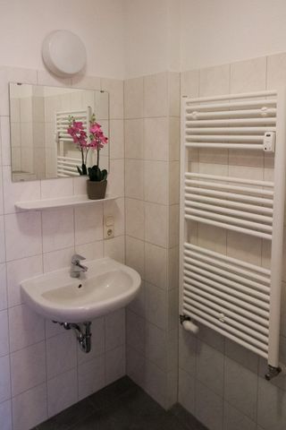 Möblierte Wohnung in der Innenstadt! - Photo 3