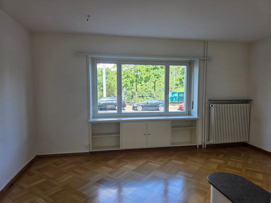 Attraktive 2.5-Zimmerwohnung mit Wintergarten - Foto 1