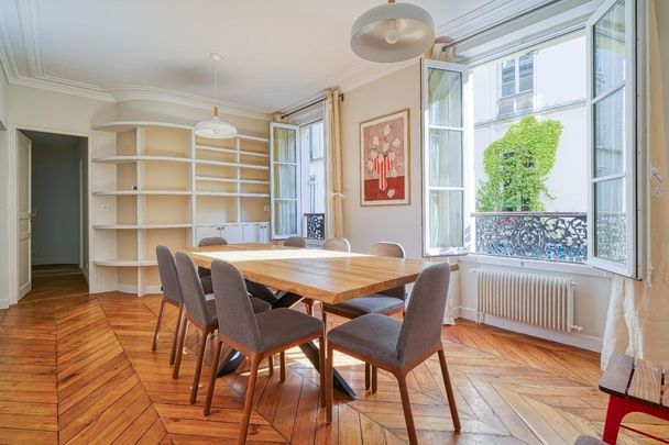 Charmant appartement rénové 4 chambres - Sèvres-Babylone - Photo 1