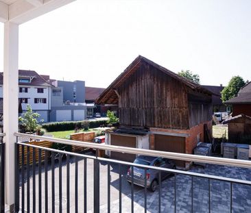 Modern, helle 4.5-Zimmer-Wohnung - Photo 5