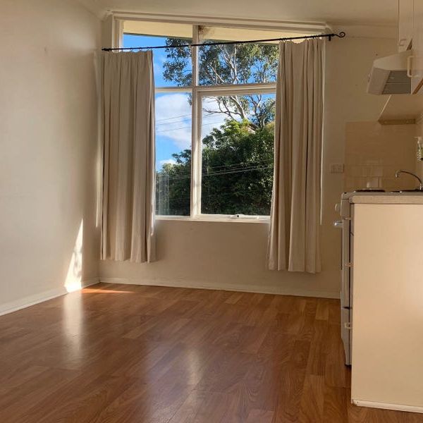 3/9 Tulloona Avenue, Bowral NSW 2576 - Apartment For Rent | Domain - Photo 1