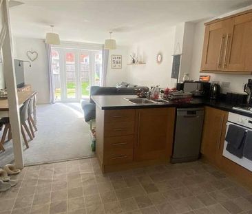 Heeks Crescent, Hilperton, Trowbridge, BA14 - Photo 5