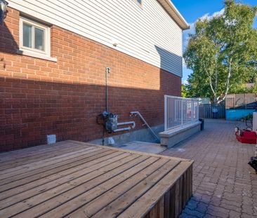For Lease - 61 Neelands Street Unit# Basement, Barrie, Ontario - Photo 3