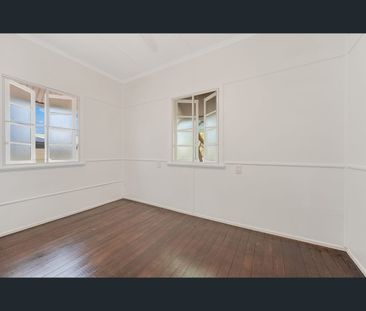 20 Vista Ave, Tarragindi, Qld 4121 - Photo 3