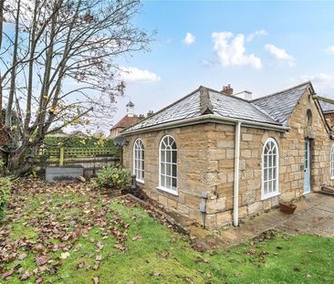 An immaculately presented converted Coach House close to Hawkhurst ... - Photo 3