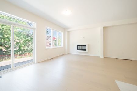 For Lease - 52 Rumi Court, Vaughan, Ontario - Photo 2