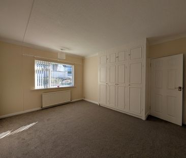 2 bedroom detached bungalow to rent - Photo 6