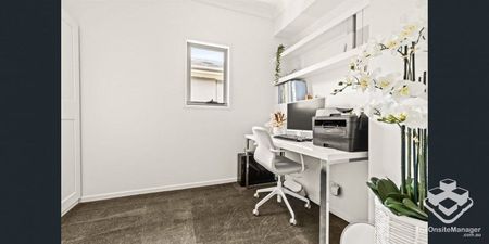 Sophisticated Dual-Level Living in a Premium Location - Photo 3