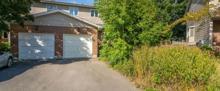 37 Sturbridge Private | 37 Sturbridge Private -, Ottawa - Photo 1