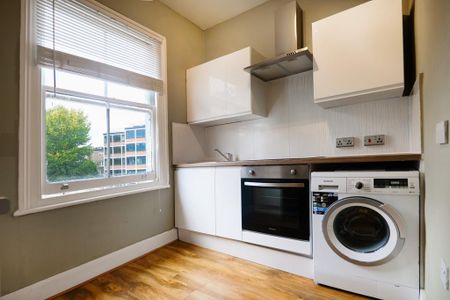 1 bedroom flat to rent - Photo 4