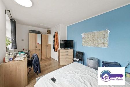 3 Bedroom Flat To Rent - Photo 3