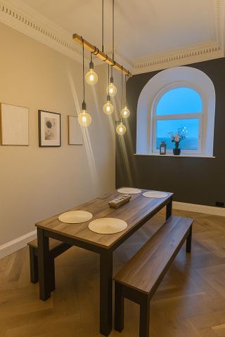 3 bedroom apartment to rent - Photo 4